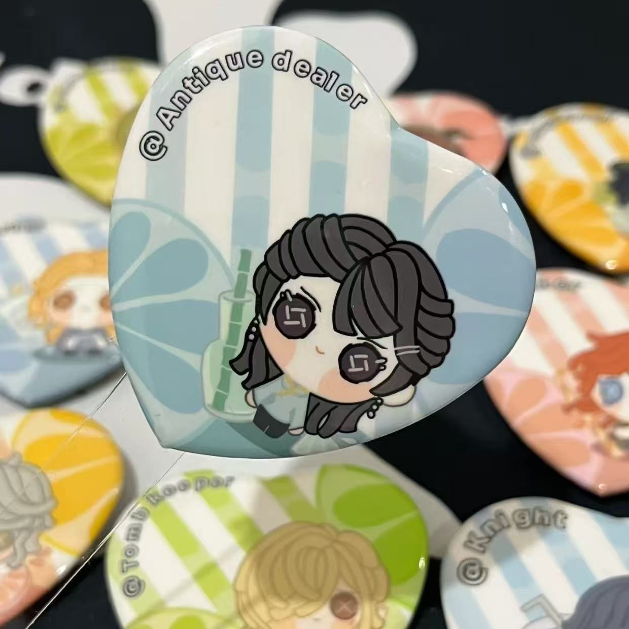 สินค้าคอสเพลย์บุคลิกภาพคนที่ห้ - Anime Cosplay Merchandise บทวิจารณ์และราคา